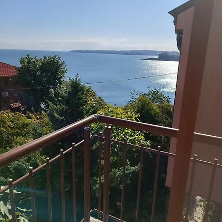Gasthuis Farlalievi Sozopol