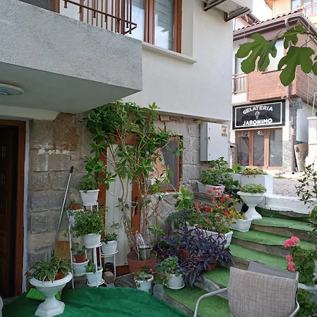 Farlalievi 3* Σωζόπολη